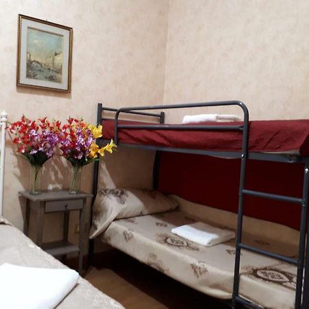 Renting Rooms Roma Exterior foto