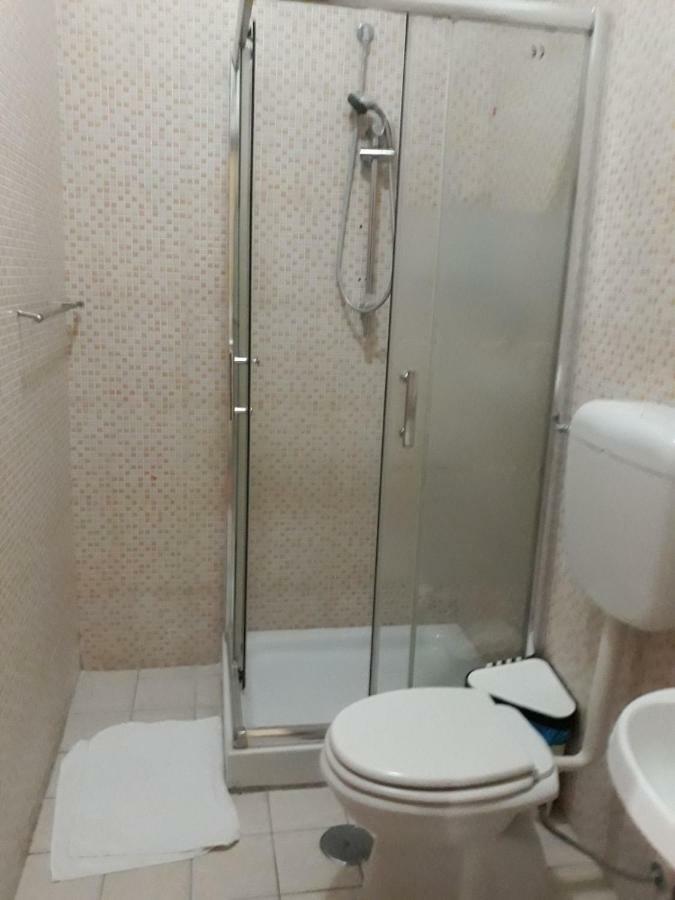 Renting Rooms Roma Exterior foto