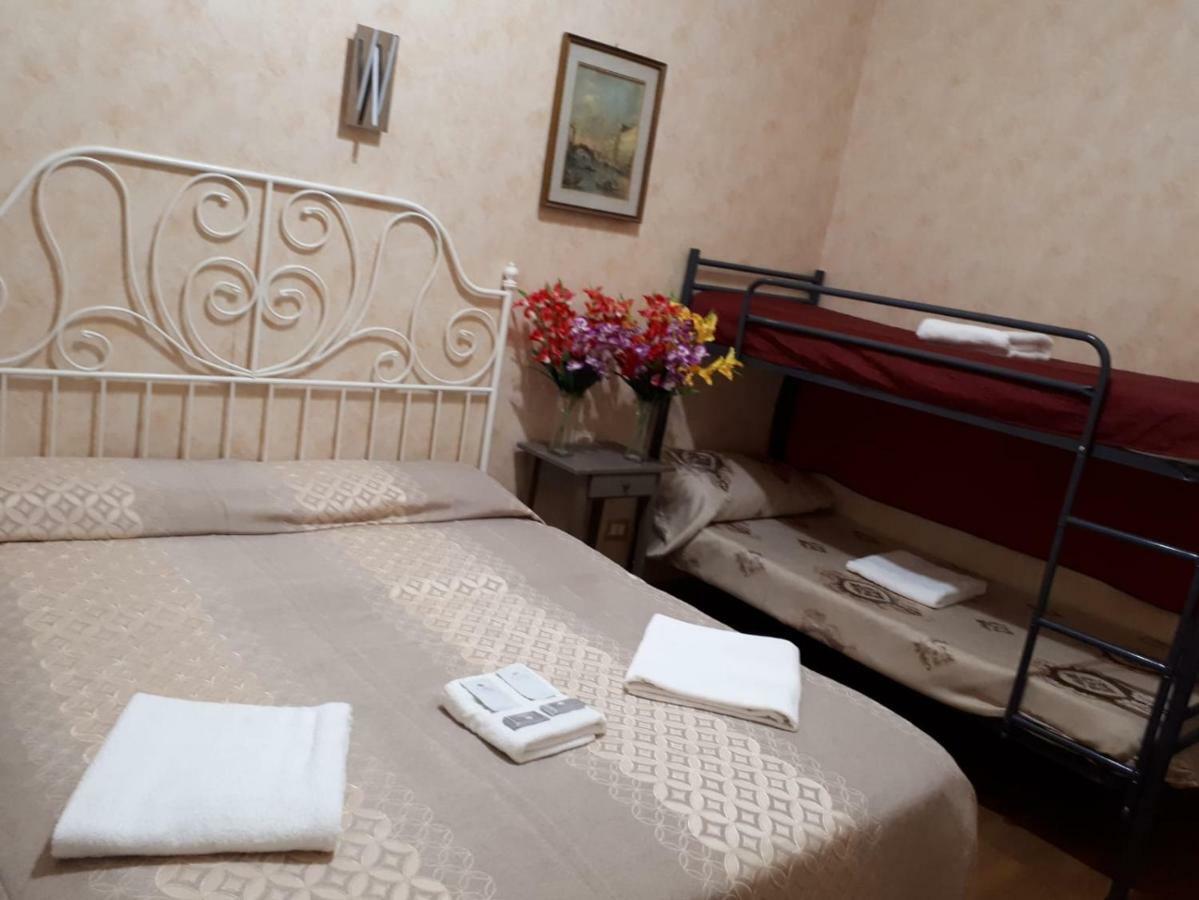 Renting Rooms Roma Exterior foto