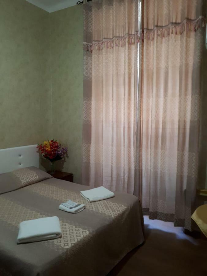 Renting Rooms Roma Exterior foto